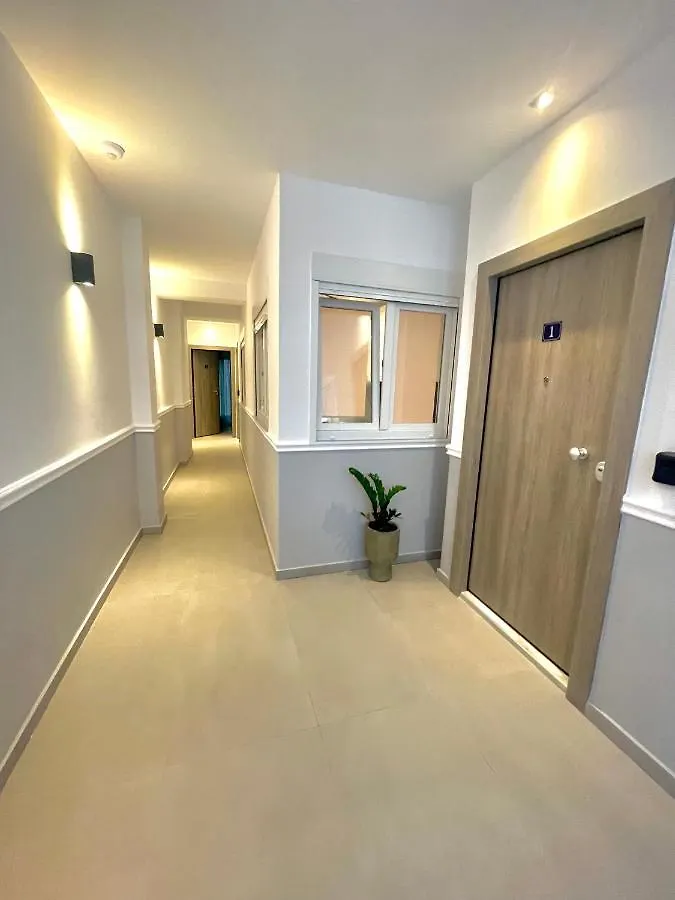 סלוניקי Demetrios Apartments