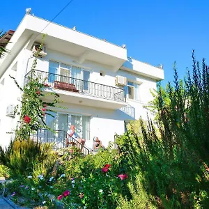 buradan rezervasyon yapın